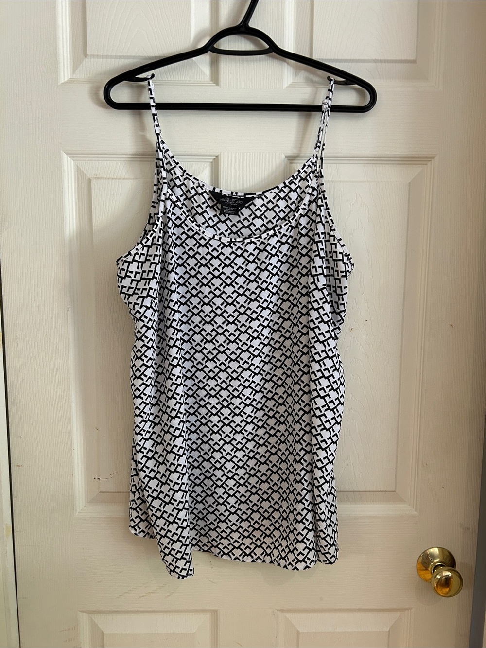Michel Studio Black and White Geometric Print Camisole Top Size 22